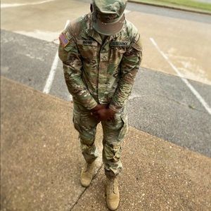 Meet your Posher, Isaiah